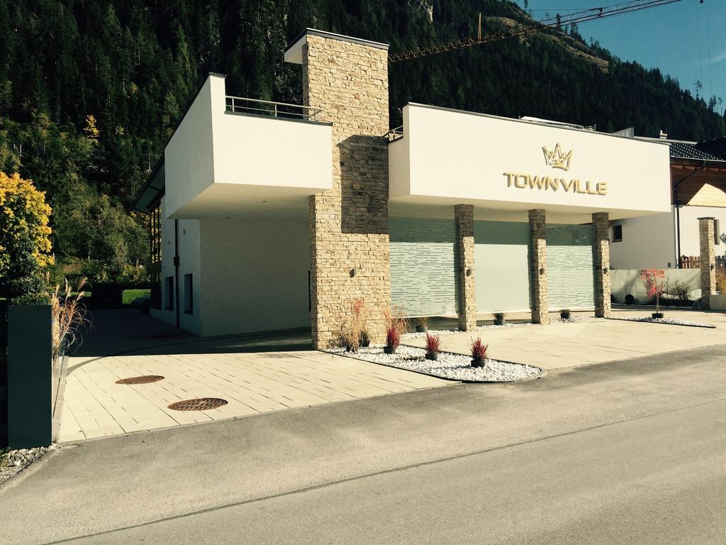 Townville Флахау Номер фото